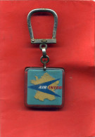 PORTE CLEFS AIR INTER SAINT CHRISTOPHE SAINT DES VOYAGEURS COMPAGNIE AERIENNE FRANCAISE FRANCE - Pubblicità