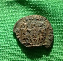 Rom7-8. Antique Coin , Roman Empire - To Identify - Autres & Non Classés