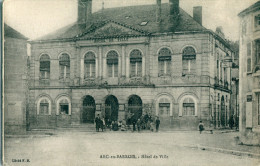 52 - Arc En Barrois : L' Hôtel De Ville - Arc En Barrois