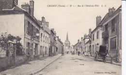 CHEROY,  Rue De L'Hotel De Ville, Circulée - Cheroy