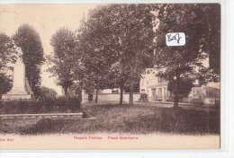 CPA - 94 - Le Plessis Trevise - Place Gambetta - Le Plessis Trevise