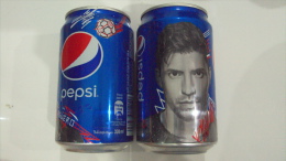 Vietnam Pepsi Cola 330ml Empty Can - World Cup 2014 / Aguero Of Argentina -  Opened At Bottom - Blikken