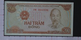 VIET NAM  200  DONG  1987    -  (Nº07788) - Viêt-Nam