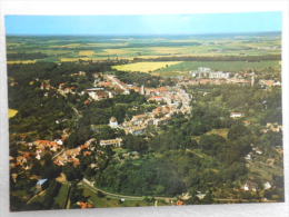 CP 78 NEAUPHLE LE CHATEAU - Vue Générale Aérienne F. 22.010 - R - Neauphle Le Chateau