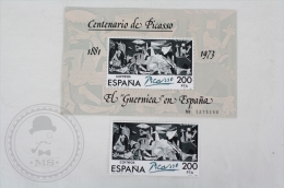 Spain Mini Sheet & Stamp - Centenary Of Picasso 200 Ptas 1973 - The "Guernica" In Spain - Blocks & Sheetlets & Panes
