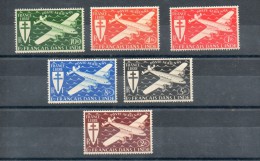 Etablissement Français De L'inde. Poste Aérienne. France Libre - Unused Stamps