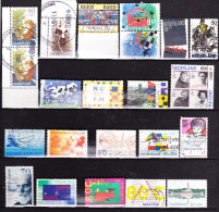 PAYS BAS NEDERLAND NETHERLANDS  LOT ANNEES  1980-1990    2 PHOTOS   TOUS  TB - Collections