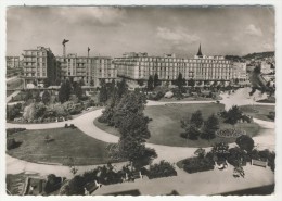 76 - Le Havre         Les Nouveaux Immeubles Et Le Square - Saint-Roch (Plein)