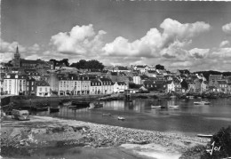 CPSM 29 TREBOUL  DOUARNENEZ VUE D ENSEMBLE DU PORT ET DE LA VILLE  Grand Format 15 X 10,5 - Tréboul