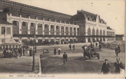 LYON   GARE DES BROTTEAUX  CPA NO 474 TRES ANIMEE - Lyon 4