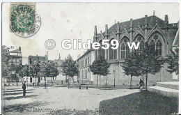 VALENCIENNES - Chapelle Des Maristes - Petite Place Verte (animée) - N° 1563 - Valenciennes