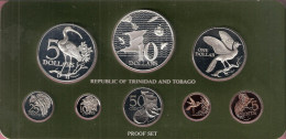 TRINIDAD & TOBAGO PROOFSET 1977 WITH 2 BIG SILVER COINS  IN ORIGINAL BOX WITH CERTIFICATE - Trinidad Y Tobago