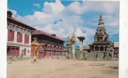 BF17603 Nepal Bhaktapur Durbar Square Courtsey S D Pant Front/back Image - Népal