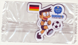 DORAEMON - BRASIL 2014 FOTBALL WORLD CUP FRIDGE MAGNET GERMANY - SEALED - Personajes