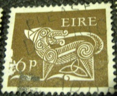 Ireland 1968 Stylised Dog 6p - Used - Usados