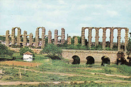 Espana-Spain, Extremadura, Mérida, Acueducto Y Puente Romano Sobre El Albarregas, Aquaduc Et Pont,... Circulante No - Mérida