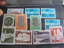 Luxembourg Benelux Belgique  Petit Lot De Timbres Stamps MNH ** - Sonstige & Ohne Zuordnung