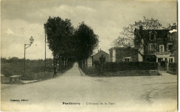 Ponthierry L'avenue De La Gare - Saint Fargeau Ponthierry