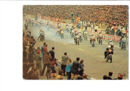 72 - LE MANS - Moto - Circuit Bugatti - Départ Du Bol D´Or - Edit. Jipe 1974 - TOTAL Appareil Photo Caméra - Motorbikes