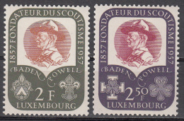 Luxembourg   Scott No.   324-25      Unused Hinged     Year  1957 - Gebruikt