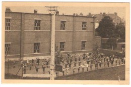 HERSTAL  ---  Ecole  Notre-Dame  ---  Leçon De Gymnastique - Herstal