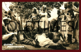 GUINE-BISSAU - FULAS DE BOE PENTEANDO-SE - 1960 REAL PHOTO PC - Guinea-Bissau