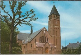 NL.- Middelbeers. Rooms Katholieke Kerk. St. Willibrord. 2 Scans - Other & Unclassified