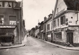 BONNIERES-SUR-SEINE LA RUE RAYMOND POCHON CHARCUTERIE - Bonnieres Sur Seine