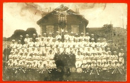 En L' état CPA CARTE PHOTO à Localiser GROUPE D' Une Société De GYMNASTIQUE - Gymnastique