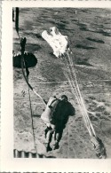 64  PAU -  Parachutisme - Camp  D'ASTRA  , SAUT     ,Carte  Photo - Parachutting