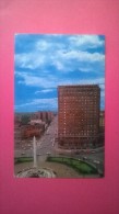 CIVIC CENTRE OF BUFFALO - Statler Hilton Hotel And The McKinley Monument. Delaware Avenue, Buffalo, New York - Buffalo