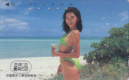 TC JAPON / 110-011 - Jolie Femme Bière - SEXY BIKINI GIRL /  Beer JAPAN Phonecard - Frau TK - Erotique Erotic - 500 - Moda