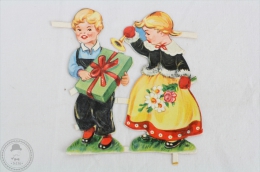 1900´s Old Illustration: Girl & Boy With Ghift And Flowers - Germany Victorian Embossed, Die Cut/ Scrap Paper - Children