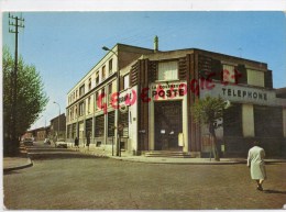 93 - LA COURNEUVE - LES P ET T - LA POSTE  TELEPHONE - La Courneuve