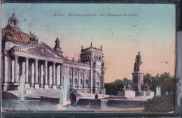 Berlin - Reichstagsgebäude Mit Bismarckdenkmal - Tiergarten