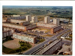 CP - GRANDE SYNTHE (59) VUE AERIENNE LES RESIDENCES ET LE C.E.S - Grande Synthe