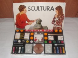 Max / SCULTURA - Antikspielzeug