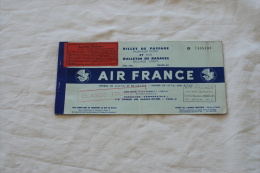 BILLET DE  PASSAGE AIR FRANCE PARIS VENISE - Boarding Passes
