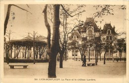 69 LYON-MONPLAISIR - La Place Et Le Château Lumière - Andere & Zonder Classificatie