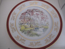 Assiette Décorative En Porcelaine De Limoges Saint Eloi N° 59943 - Limoges (FRA)