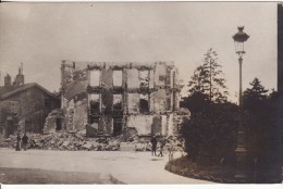 Carte Postale Photo Militaire Guerre 1914-1918 Bâtiment Détruit  N° 3 - VOIR 2 SCANS - - Luneville