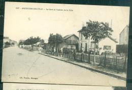 ARGENTON CHATEAU ( Deux Sèvres) - La Gare Et L´Entrée De La Ville - Eae25 - Argenton Chateau