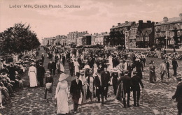 ROYAUME UNI - ENGLAND - PORTSMOUTH -  Ladies ´ Mile - Church Parade - SOUTHSEA - Portsmouth