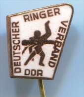 WRESTLING - ALLIANSE, Germany, DDR, Enamel, Pin, Badge - Wrestling