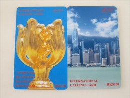 Prepaid Phonecard,Landmark And Blooming Bauhinia,two Cards,used - Hong Kong