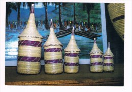 22641 ( 2 Scans ) Burundi Vannerie Decorative - Burundi