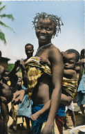 ETHNIQUES ET CULTURES  - L´AFRIQUE EN COULEURS - Jeune Femme Africaine Et Son Bébé - Non Classificati