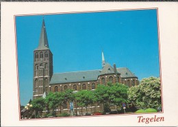 NL.- Ansichtkaart - Tegelen. Rooms Katholieke Kerk. St. Martinuskerk. 2 Scans - Tegelen