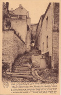 WALCOURT : Ruelle Frère Hugo - Walcourt