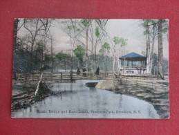 New York> New York City > Brooklyn  Rustic Bridge Band Stand Hand Colored    Ref  1411 - Brooklyn